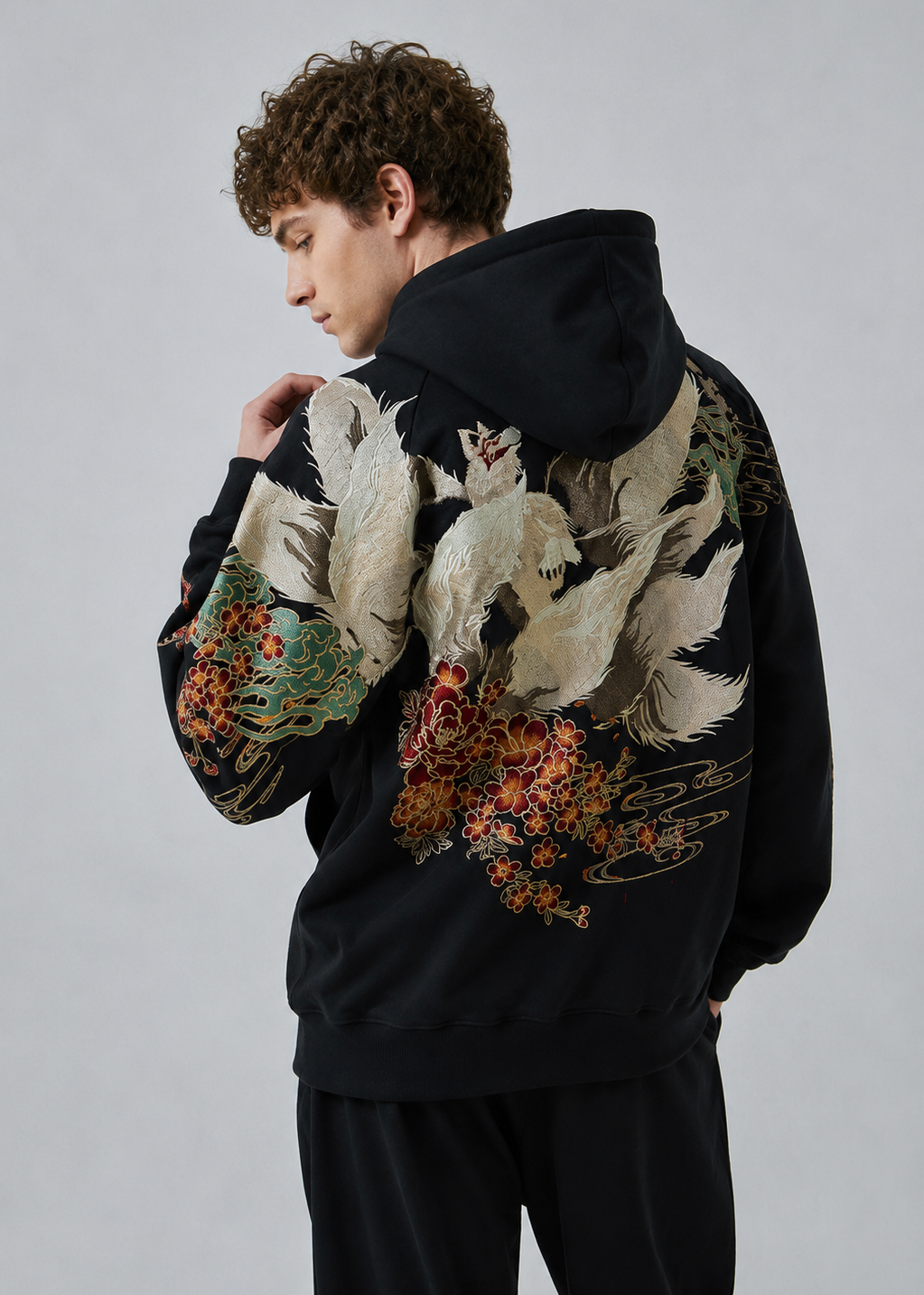 Kitsune | Embroidered Unisex Kimono Fleece Hoodie (九尾狐
