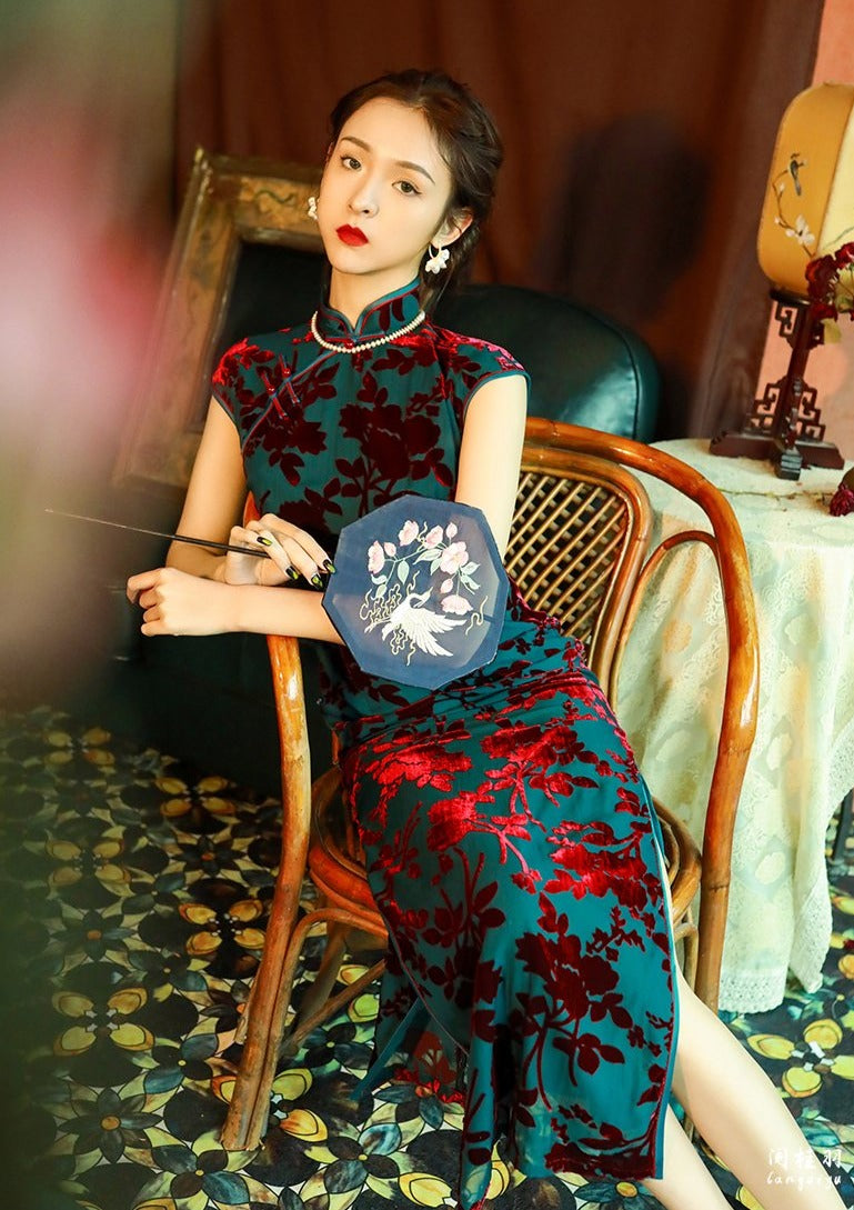 Velvet qipao hot sale