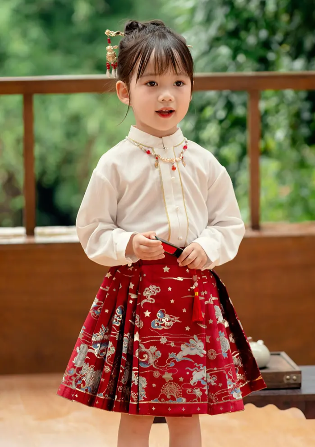 Moon Rabbit | Kid Embroidered Hanfu (望月)