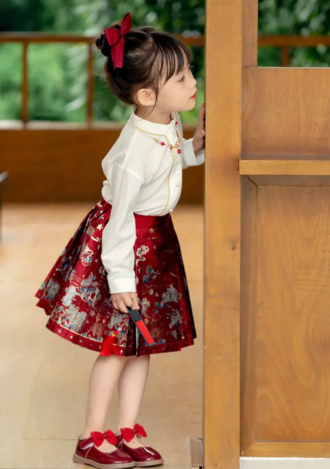 Moon Rabbit | Kid Embroidered Hanfu (望月)
