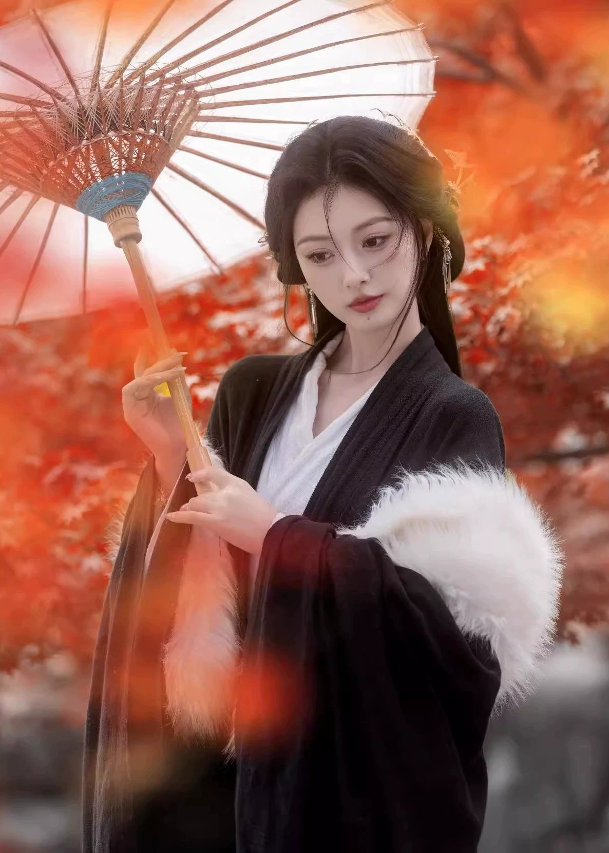 Missing Heart | Han Dynasty Linen Hanfu (戚戚忧思深)