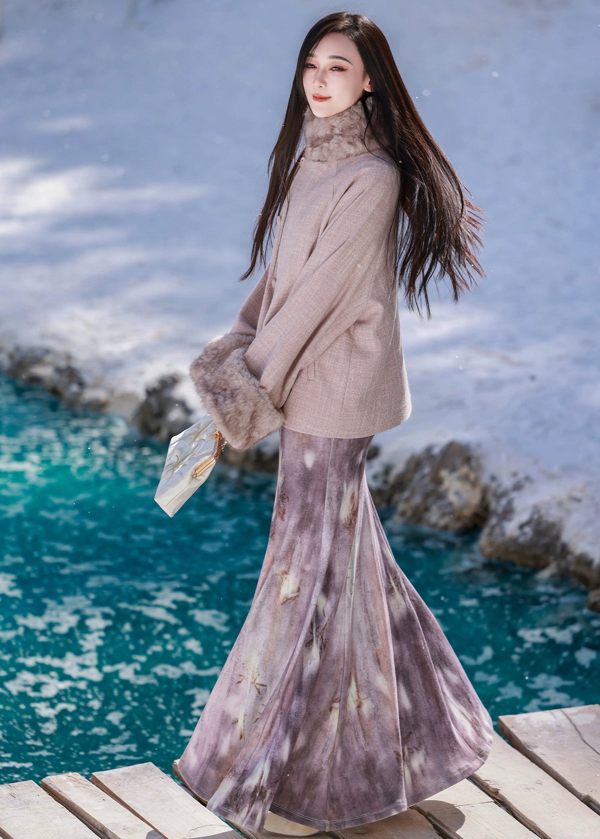 Violet Mist | Modern 2-Piece Qipao Dress (生紫烟)