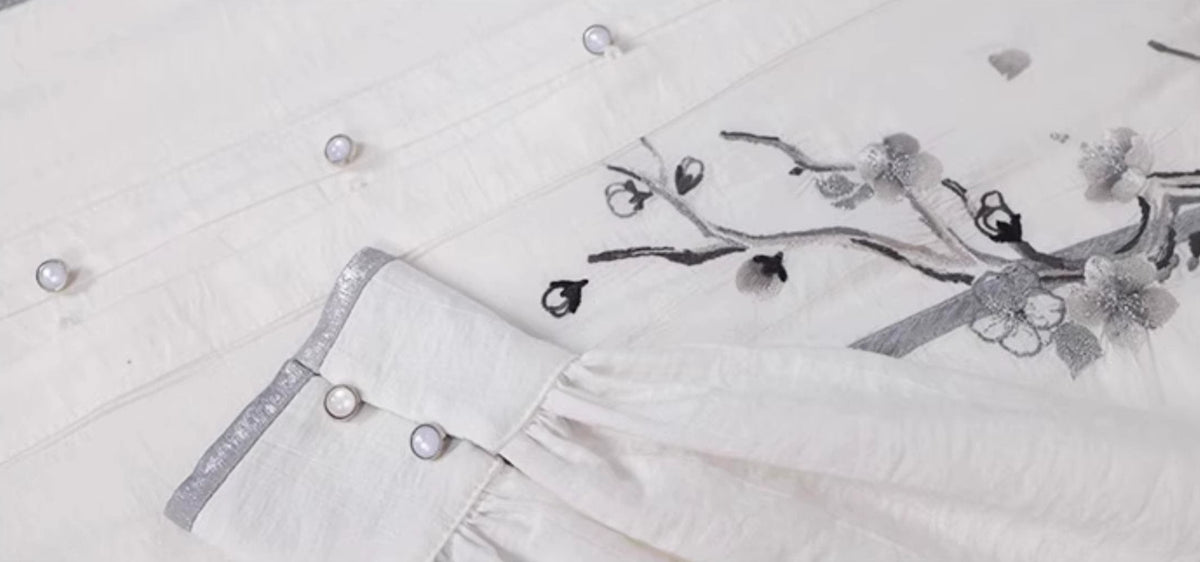 Plum Ode | 4-Pieces Modern Pants Set (梅花词)