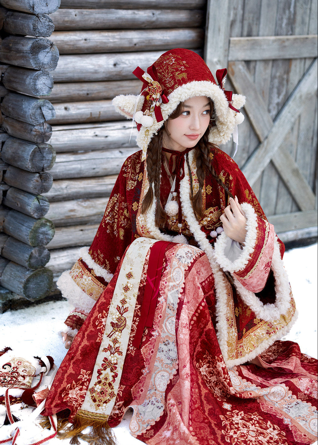 Serpiente espiritual | 4 piezas 2025 Año Nuevo Ming Hanfu (灵蛇守岁)