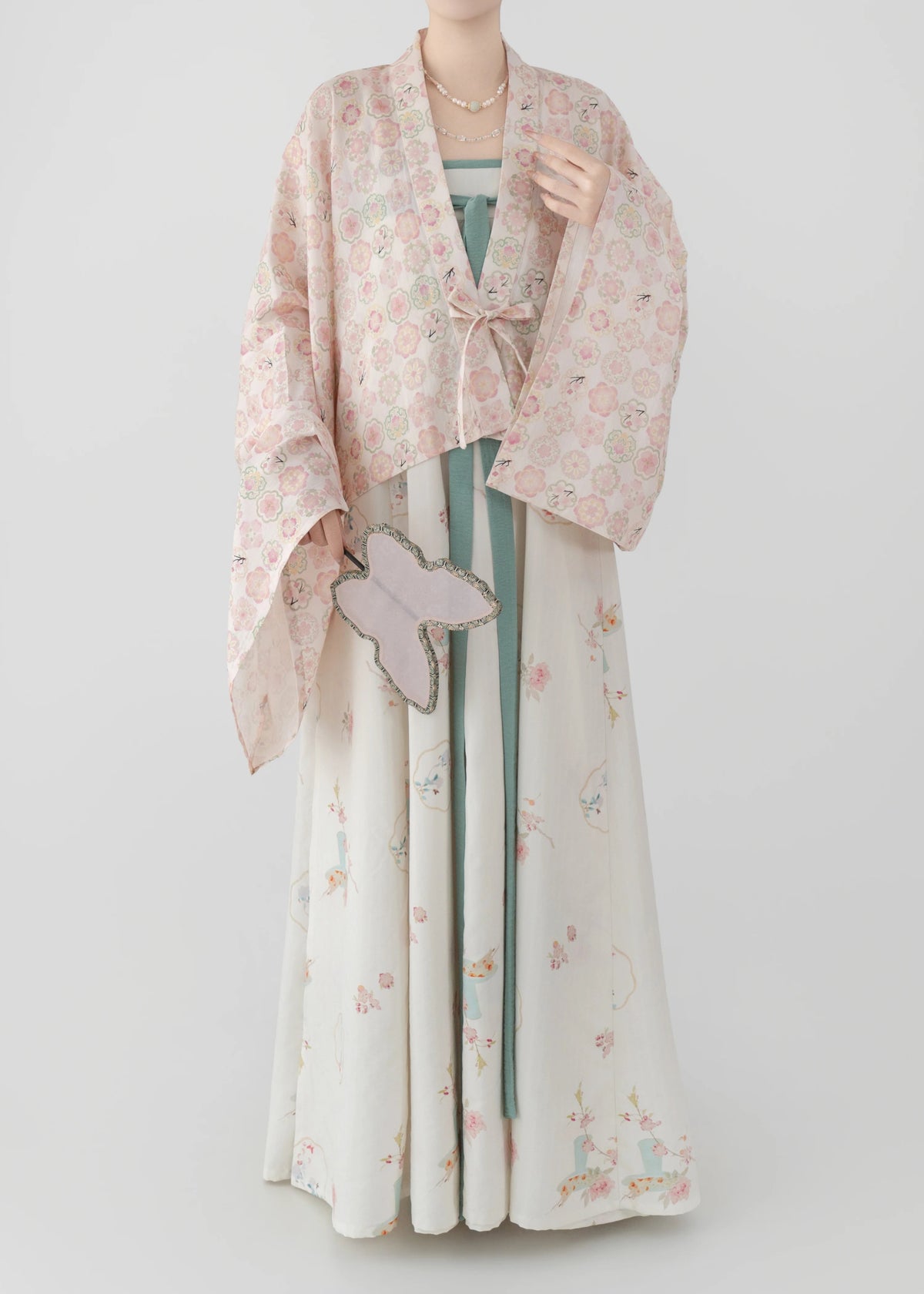 Pear Snow | 2-Piece Plus Hanfu (梨雪)