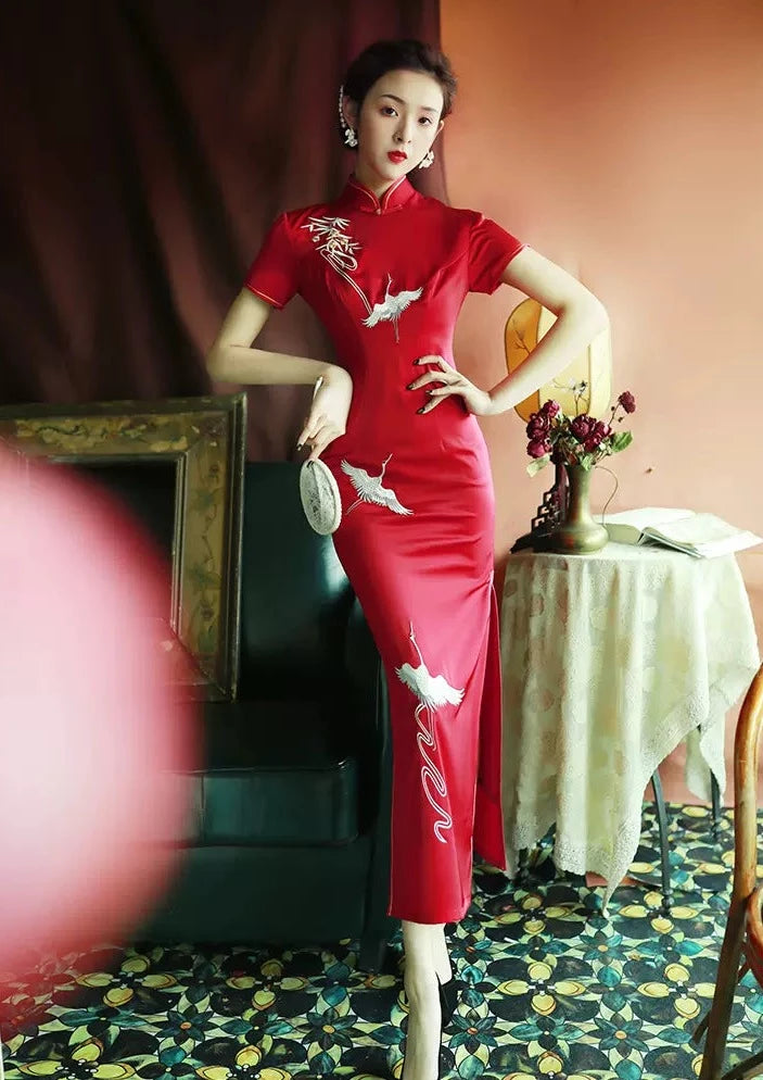 red qipao dress Crane