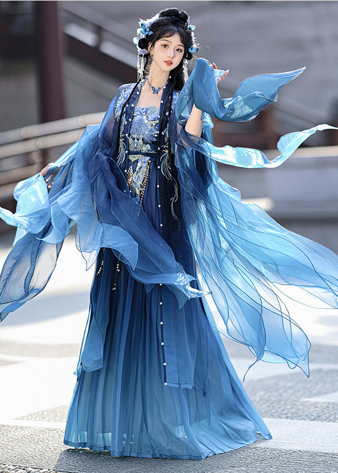 Dragon Queen  | 5-Piece Embroidered Hanfu (西海龙王)