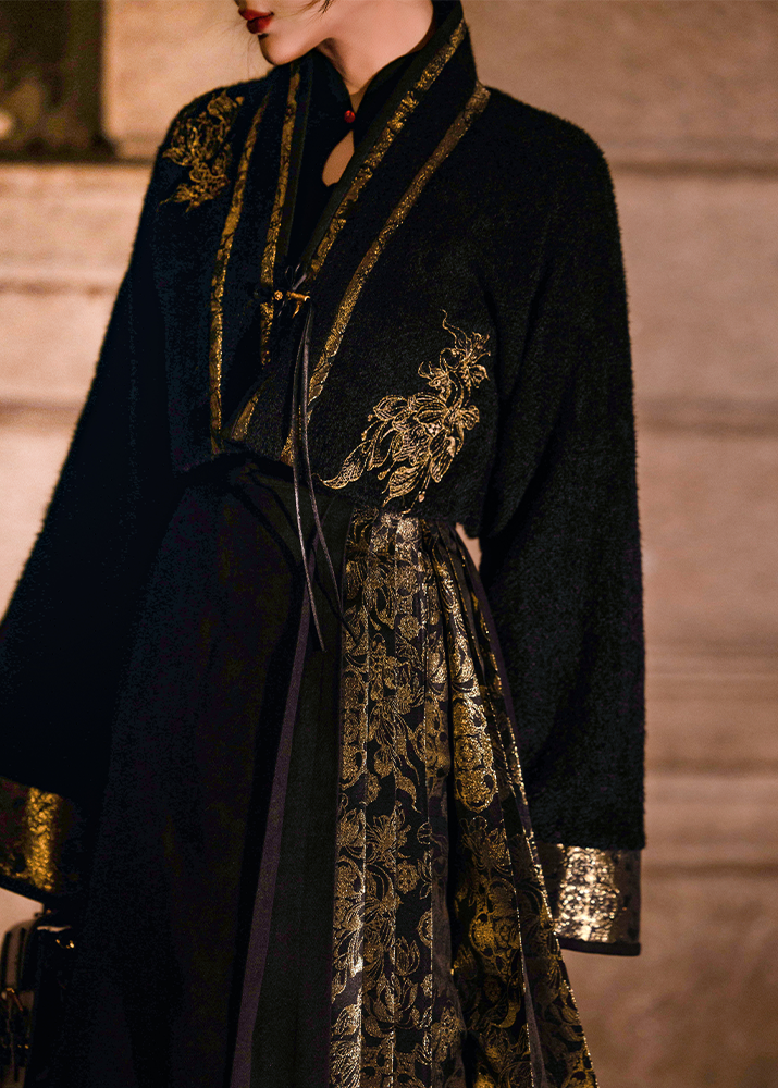 Yearly Bloom | Modern 3-Piece Mamian Set (年年)