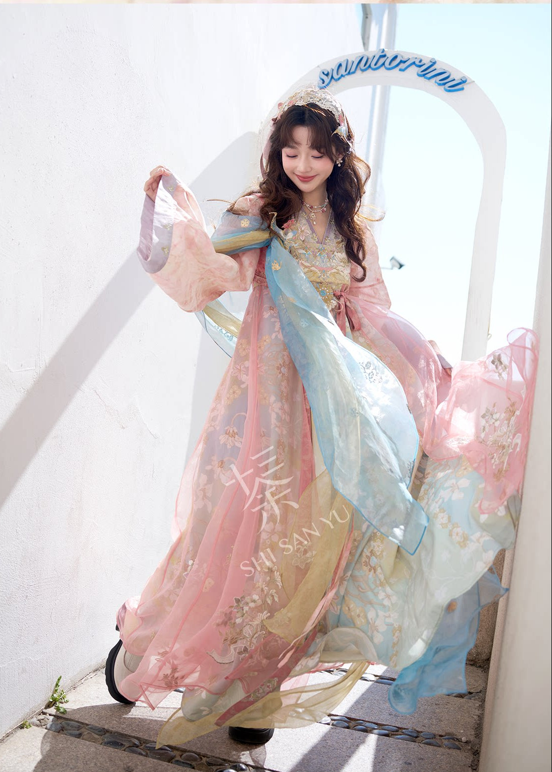 Orioles & Flowers | 3-Piece Embroidered Hanfu (莺花里)