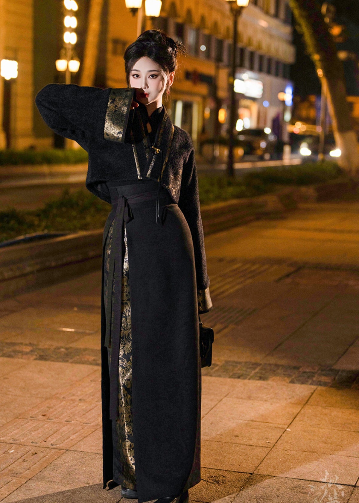 Yearly Bloom | Modern 3-Piece Mamian Set (年年)