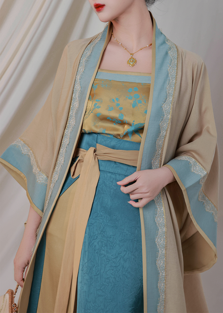 Golden Glaze | 3-Piece Hanfu (千金釉)