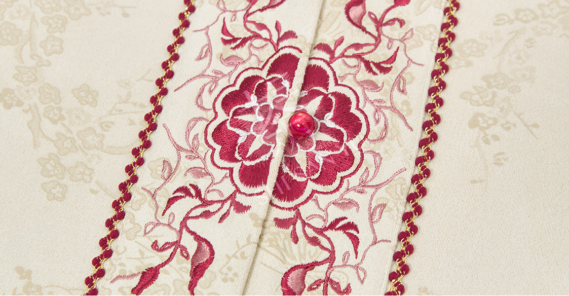 Dancing Flame | 3-Piece 2026 New Year Hanfu (驰焰)