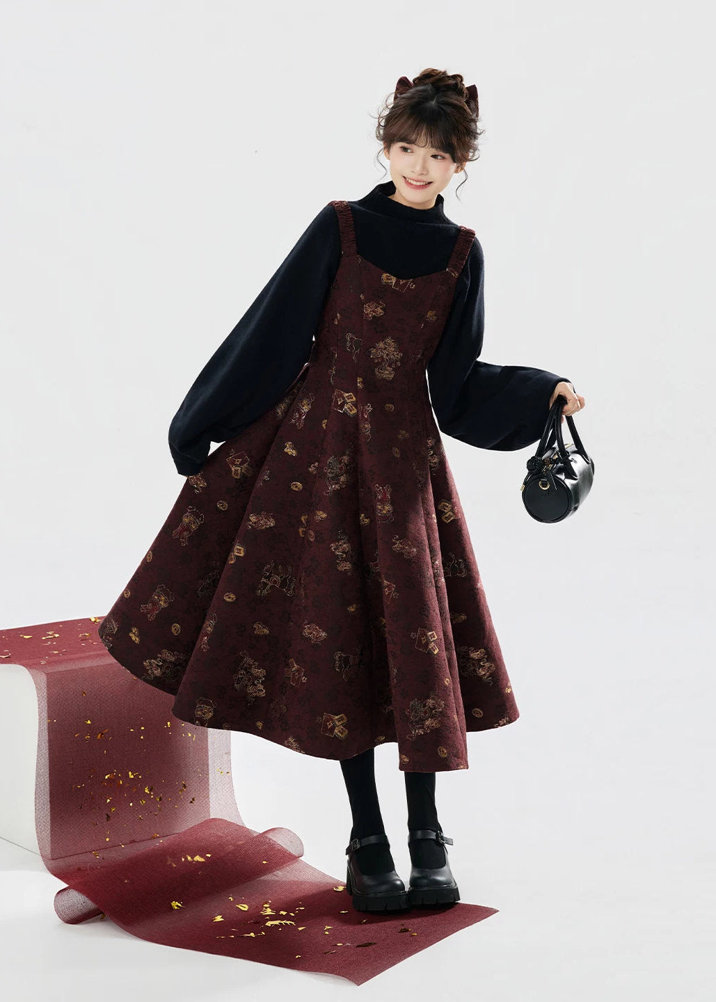 Fortune Spring | Modern 2-Piece Hanfu (聚宝盈春)