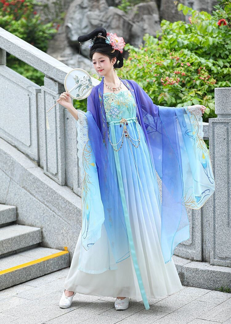 Soaring Peacock | 4-Piece Plus Set (孔雀飞)