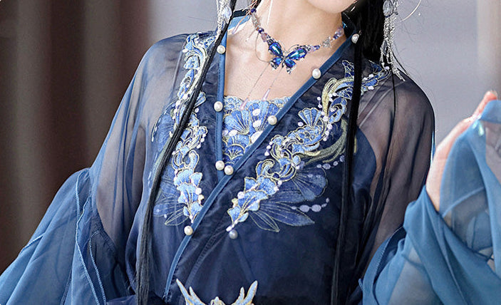 Dragon Queen  | 5-Piece Embroidered Hanfu (西海龙王)