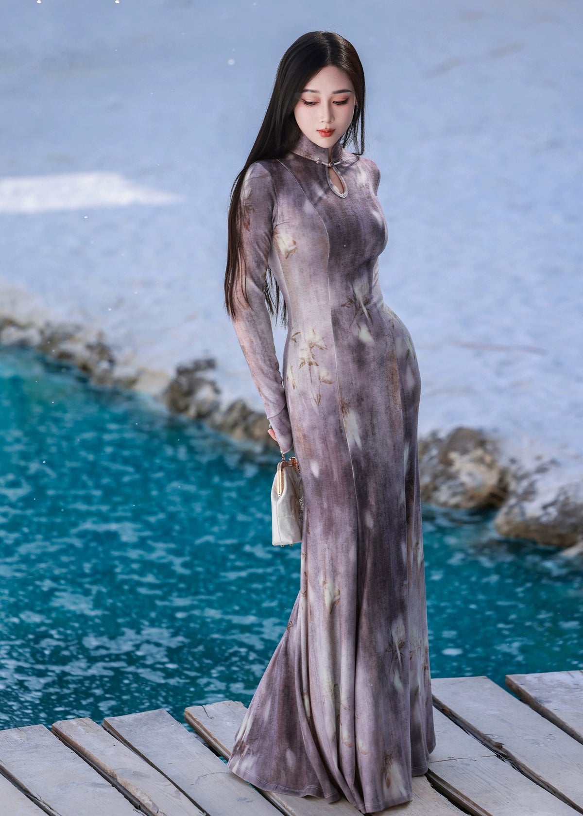 Violet Mist | Modern 2-Piece Qipao Dress (生紫烟)