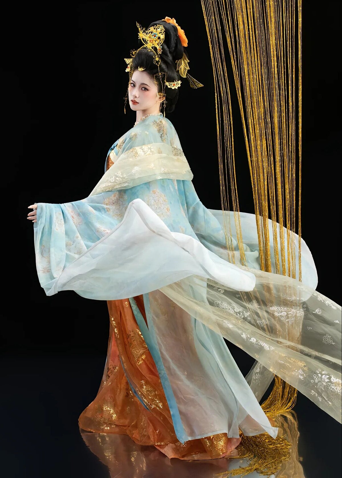 Peerless Beauty | 3-Piece Plus Hanfu (倾世)