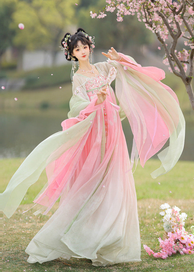 Spring Awake | 3-Piece Hanfu (醒春)