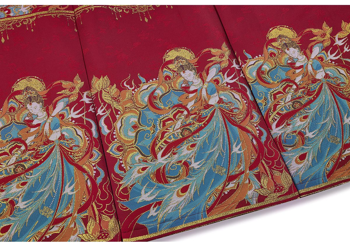 Fire Lantern | Winter Ma Mian Skirt Set (火璃)