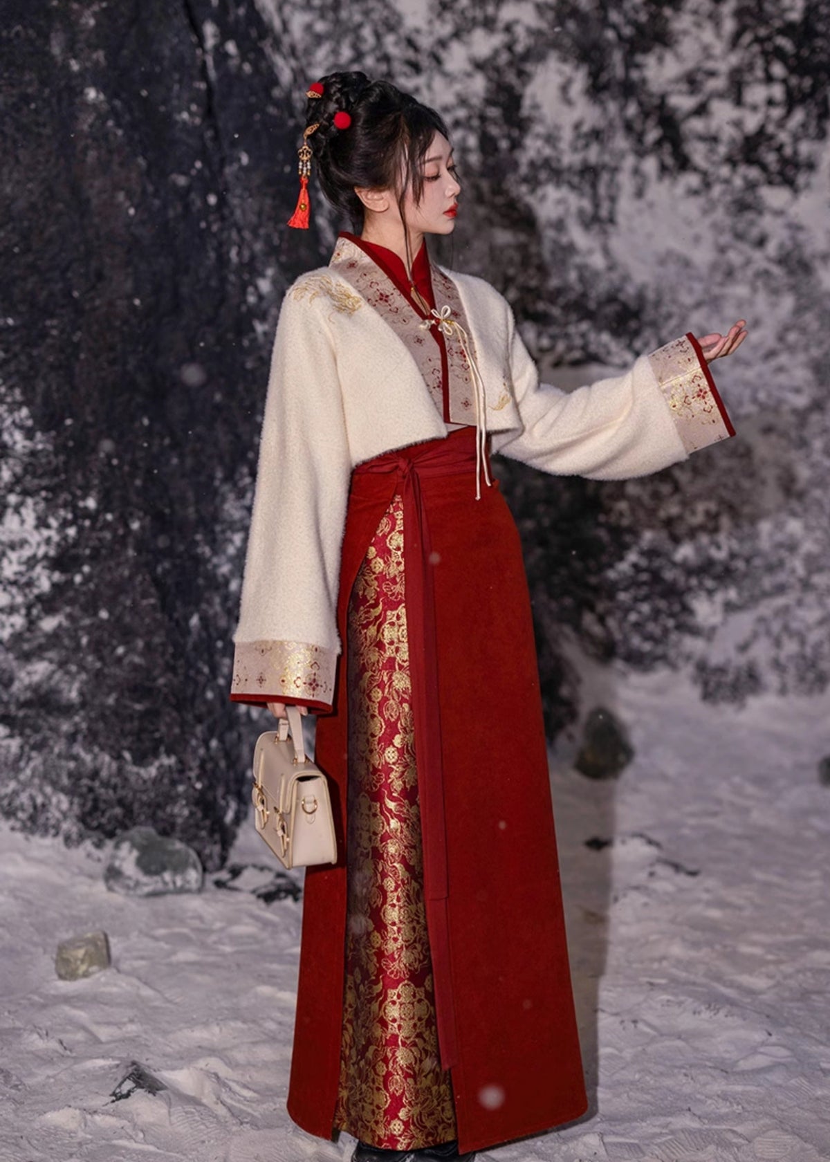 Yearly Bloom | Modern 3-Pieces Mamian Dress Set (年年)