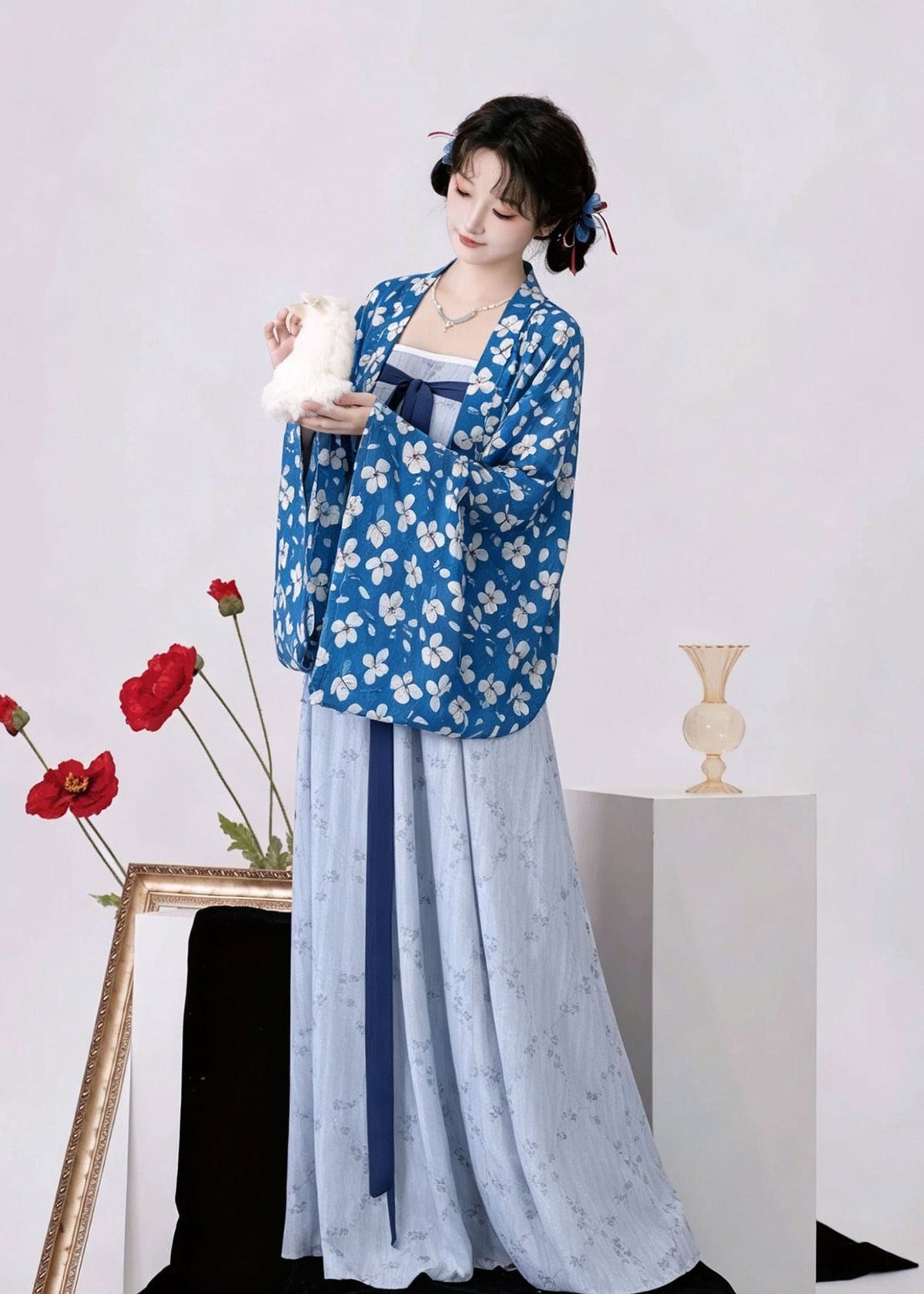 Pear Snow | 2-Piece Plus Hanfu (梨雪)