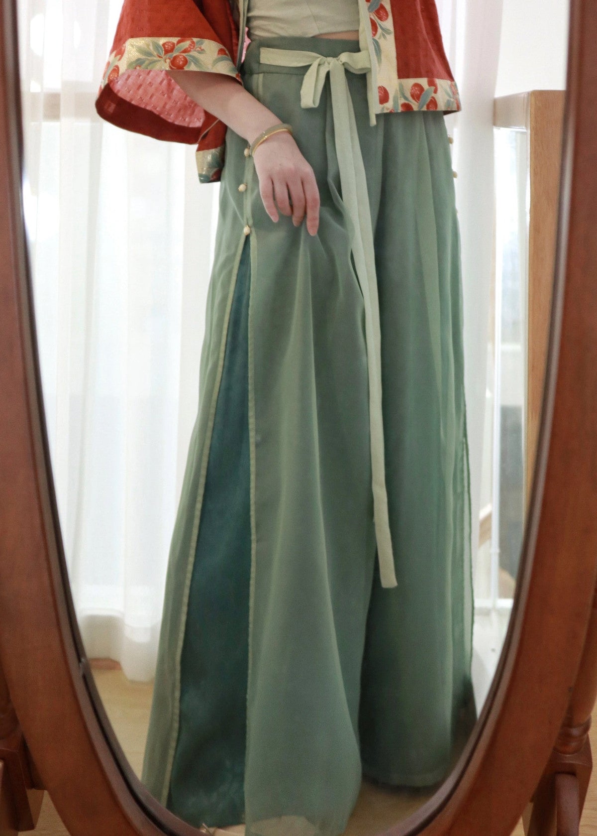 Bayberry Wine | 3-Piece Plus Pants Set (杨梅酒)