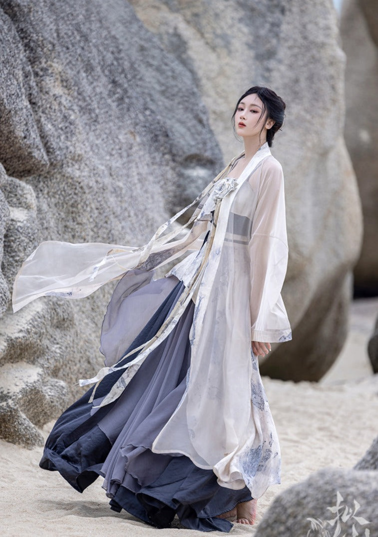 Mojave Ghost | Modern Gray Dress (无忧)