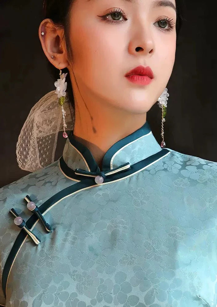 Blue Radiance | Satin Qipao Dress (花漾)