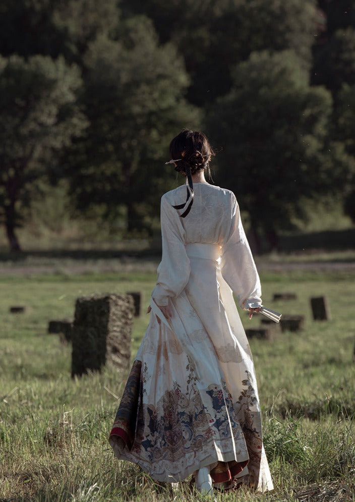 White Porcelain | 3-Pieces Modern Ma Mian Skirt Set (素瓷)