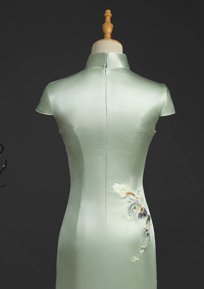Lotus | Silk Green Custom Made Qipao (睡莲)