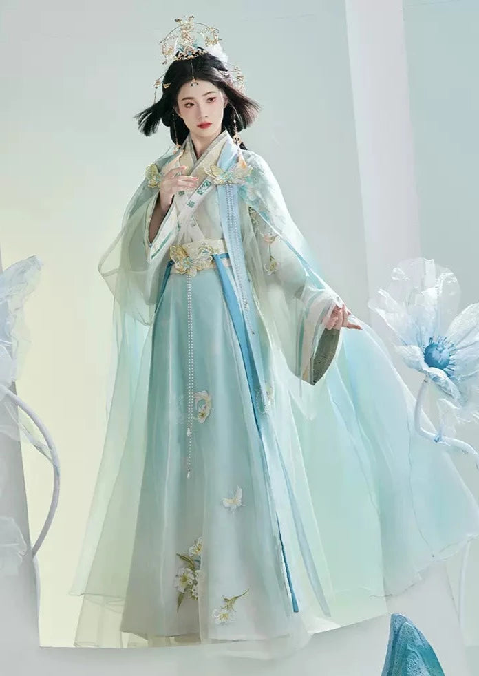 Spring Wind | 5-Pieces Embroidered Hanfu (岁岁春风)