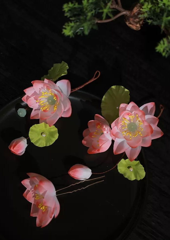 Lotus Fairy | Flower Hair Clips (凌波仙子)