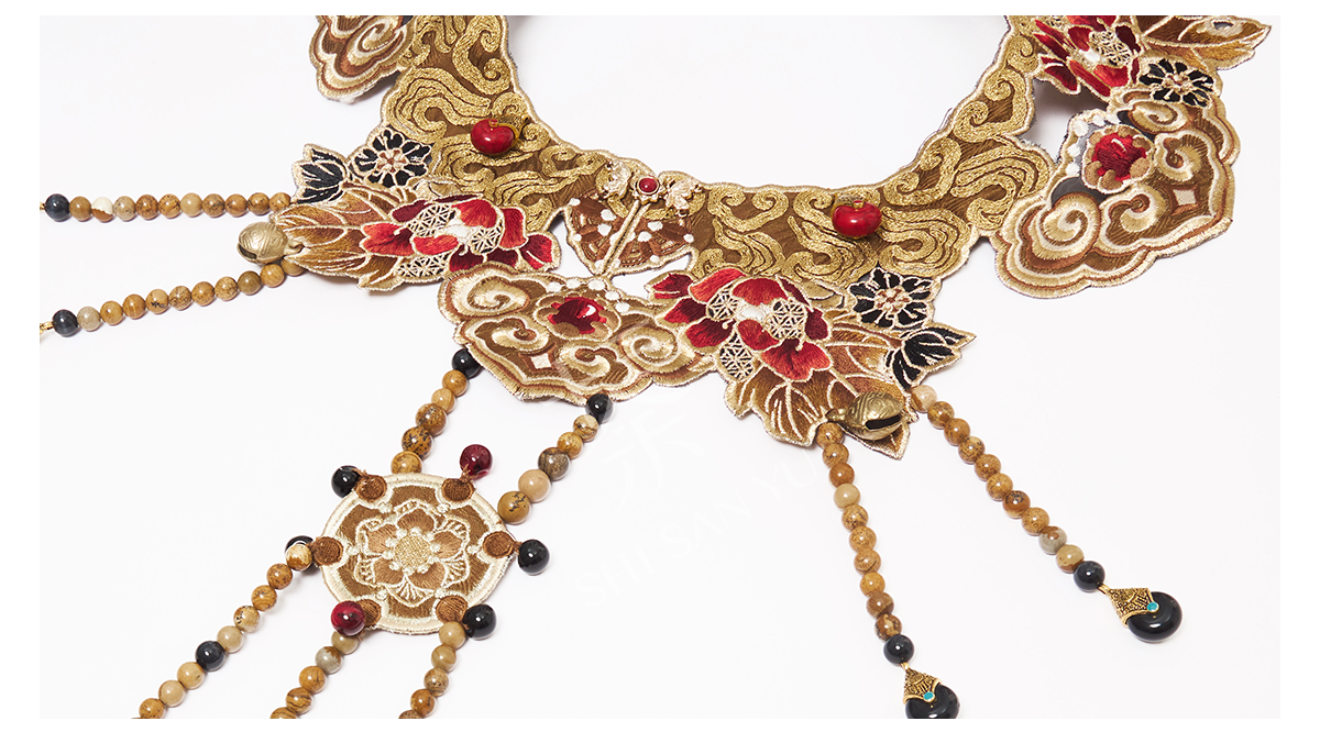 Serpiente espiritual | 4 piezas 2025 Año Nuevo Ming Hanfu (灵蛇守岁)