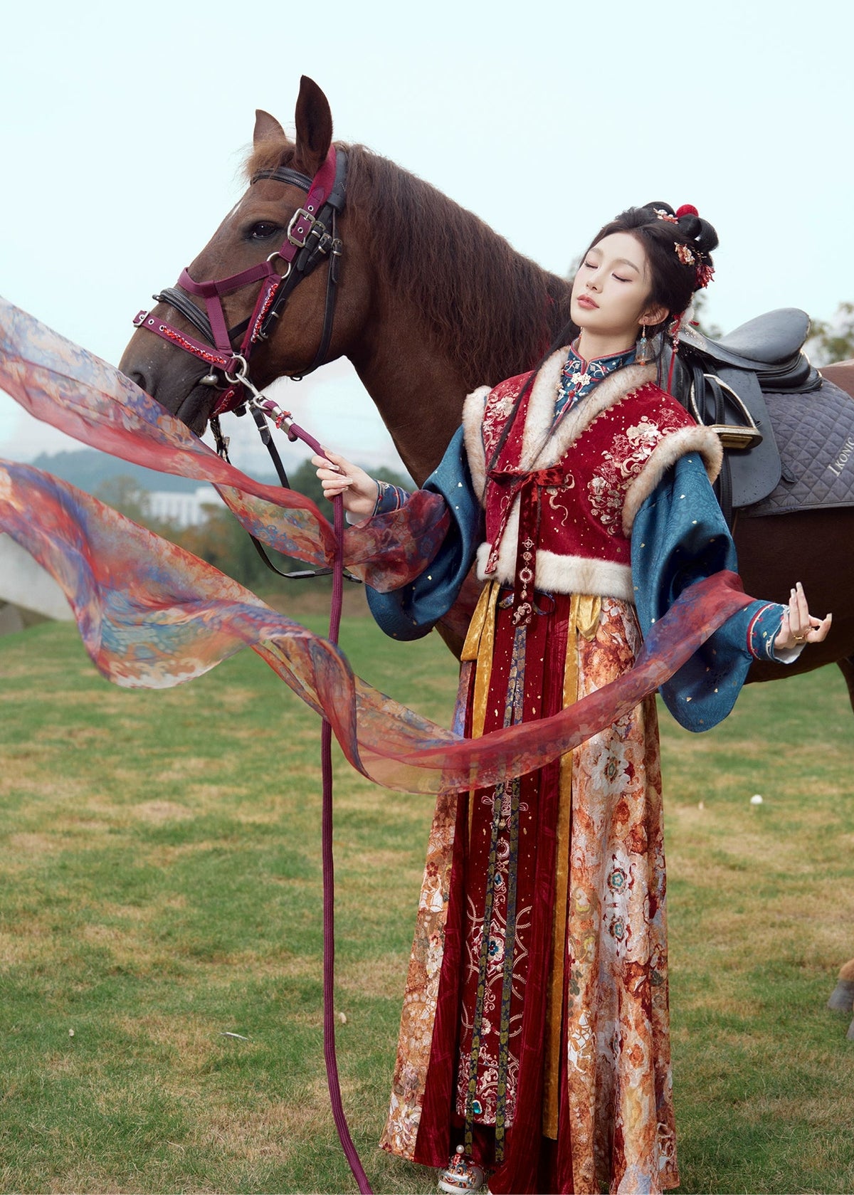 Star Fall | 4-Piece 2026 New Year Hanfu (青阳星回)