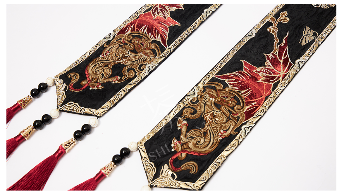 Serpiente espiritual | 4 piezas 2025 Año Nuevo Ming Hanfu (灵蛇守岁)