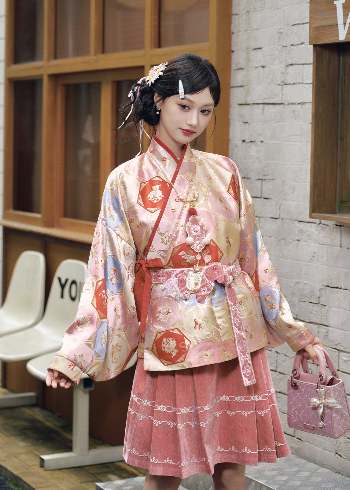 Pearl Clouds | 4-Piece 2026 New Year Hanfu (绣云珠)