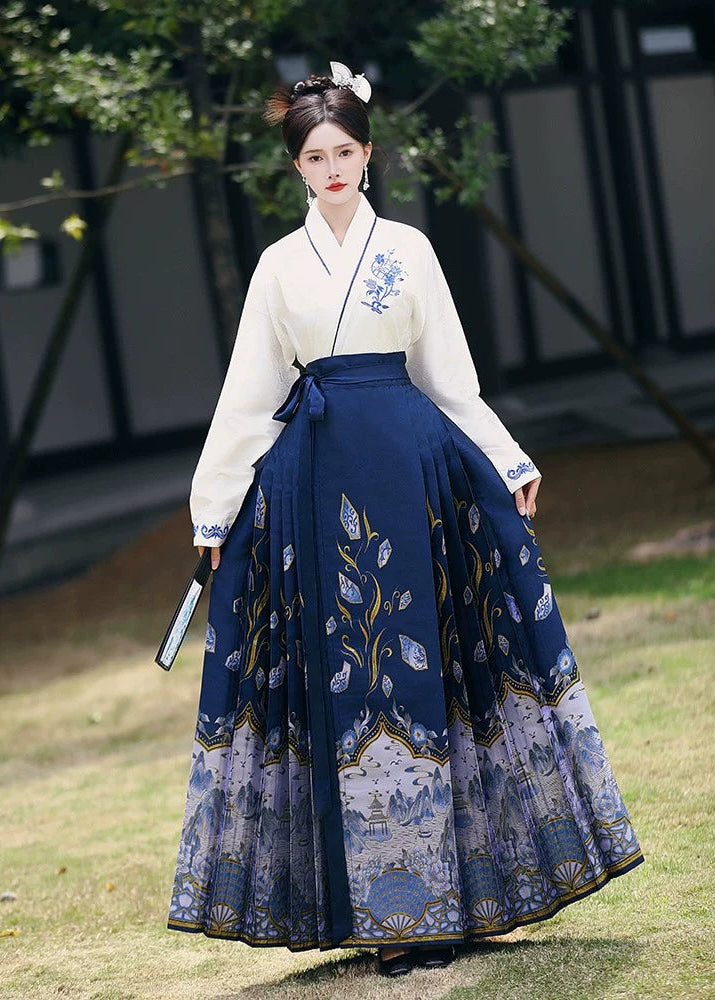 Blue & White Ode | Plus Embroidered Ma Mian Skirt Set (青花赋)