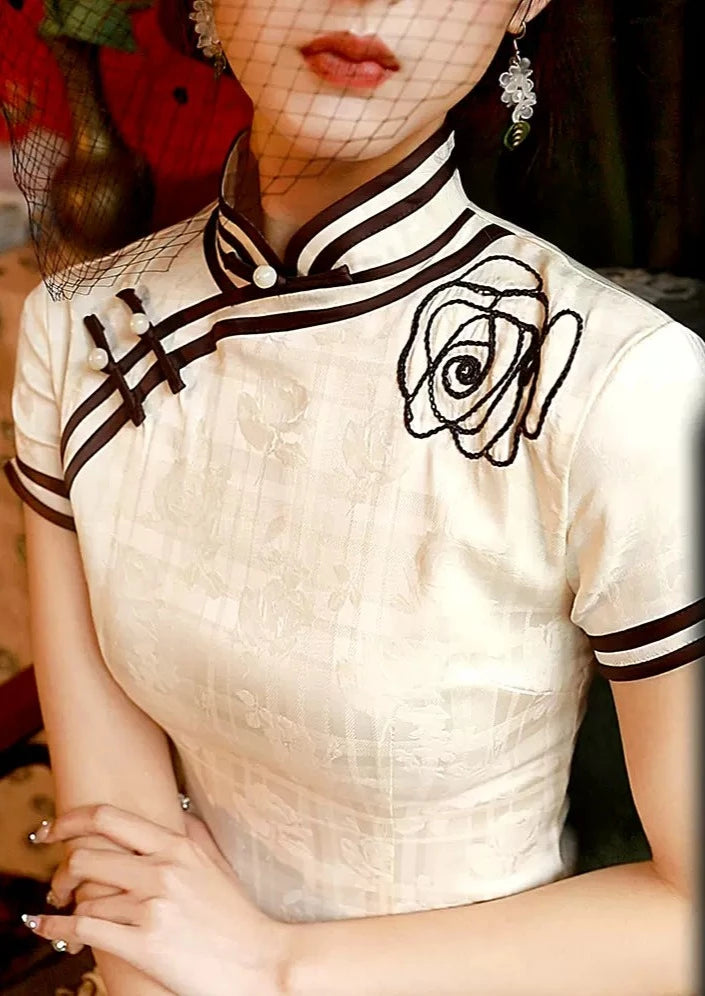 White Rose | Jacquard Qipao Dress (黑玫瑰与白玫瑰)