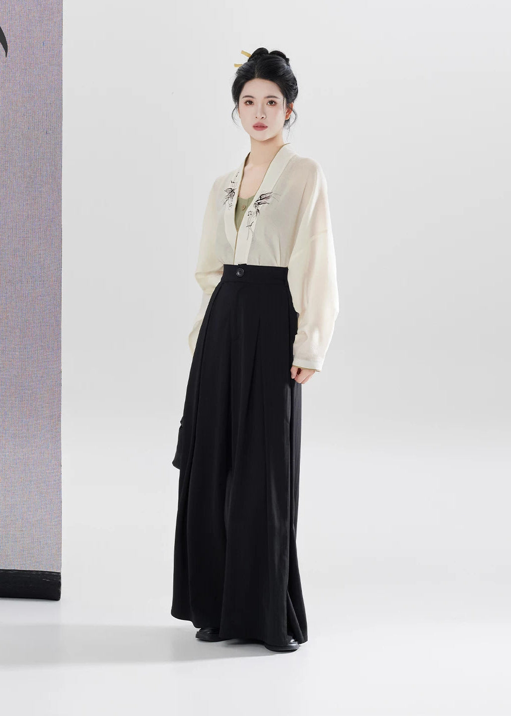 Swallow Melody | Modern 3-Piece Pants Set (弦上燕)
