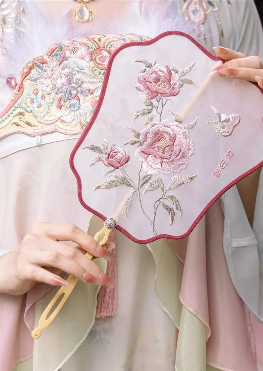 Valley Lily | 4-Colors Embroidered Fan