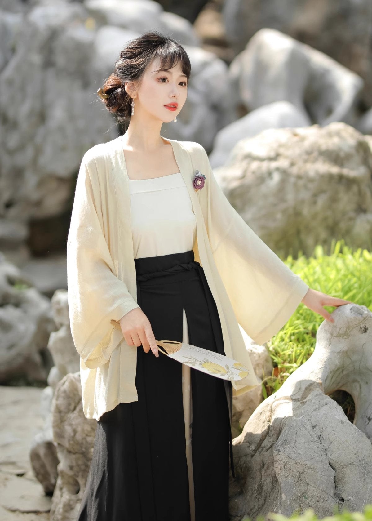 Flower Mirror | Modern 3-Pieces Hanfu (繁花镜)