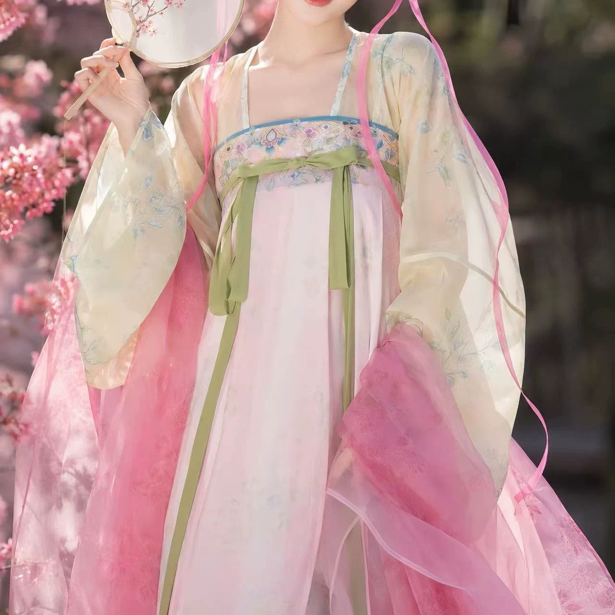 Cloud Song | 3-Piece Plus Hanfu (云音瑶)
