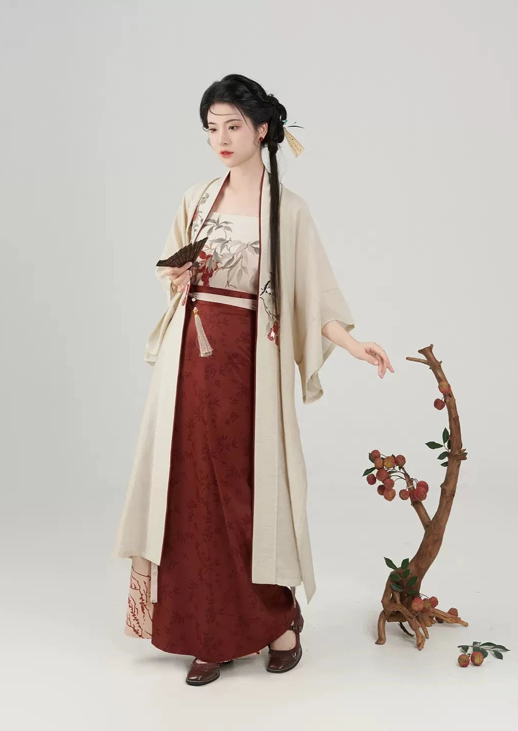 Lychee Magpie | Modern 3-Piece Set (荔香晚鹊)