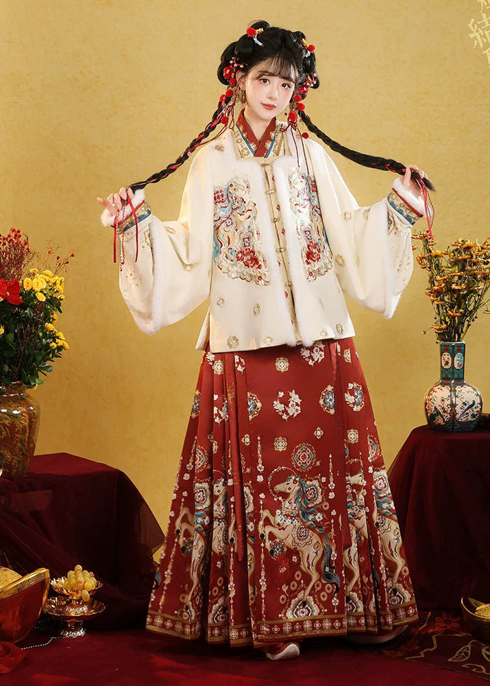 Celestial Steed | 3-Piece 2026 New Year Ming Hanfu (天马贺岁)