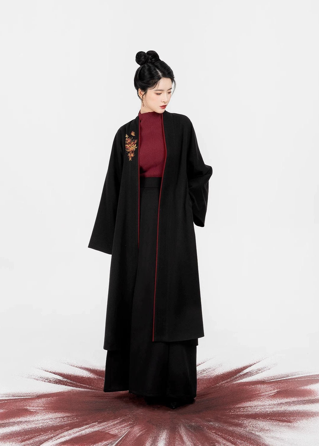 Lantern Flower | Modern 3-Piece San Jian Skirt Set (金灯花)