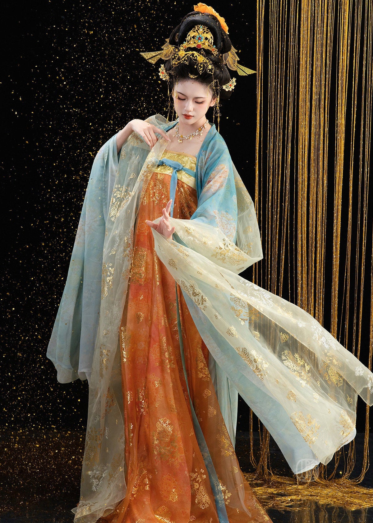 Peerless Beauty | 3-Piece Plus Hanfu (倾世)
