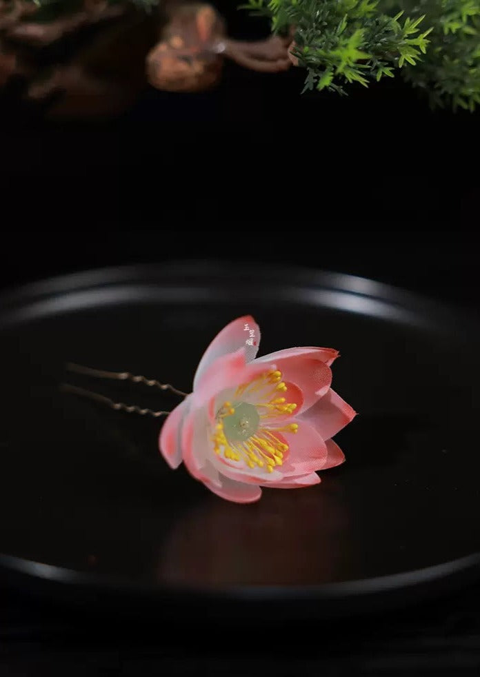 Lotus Fairy | Flower Hair Clips (凌波仙子)