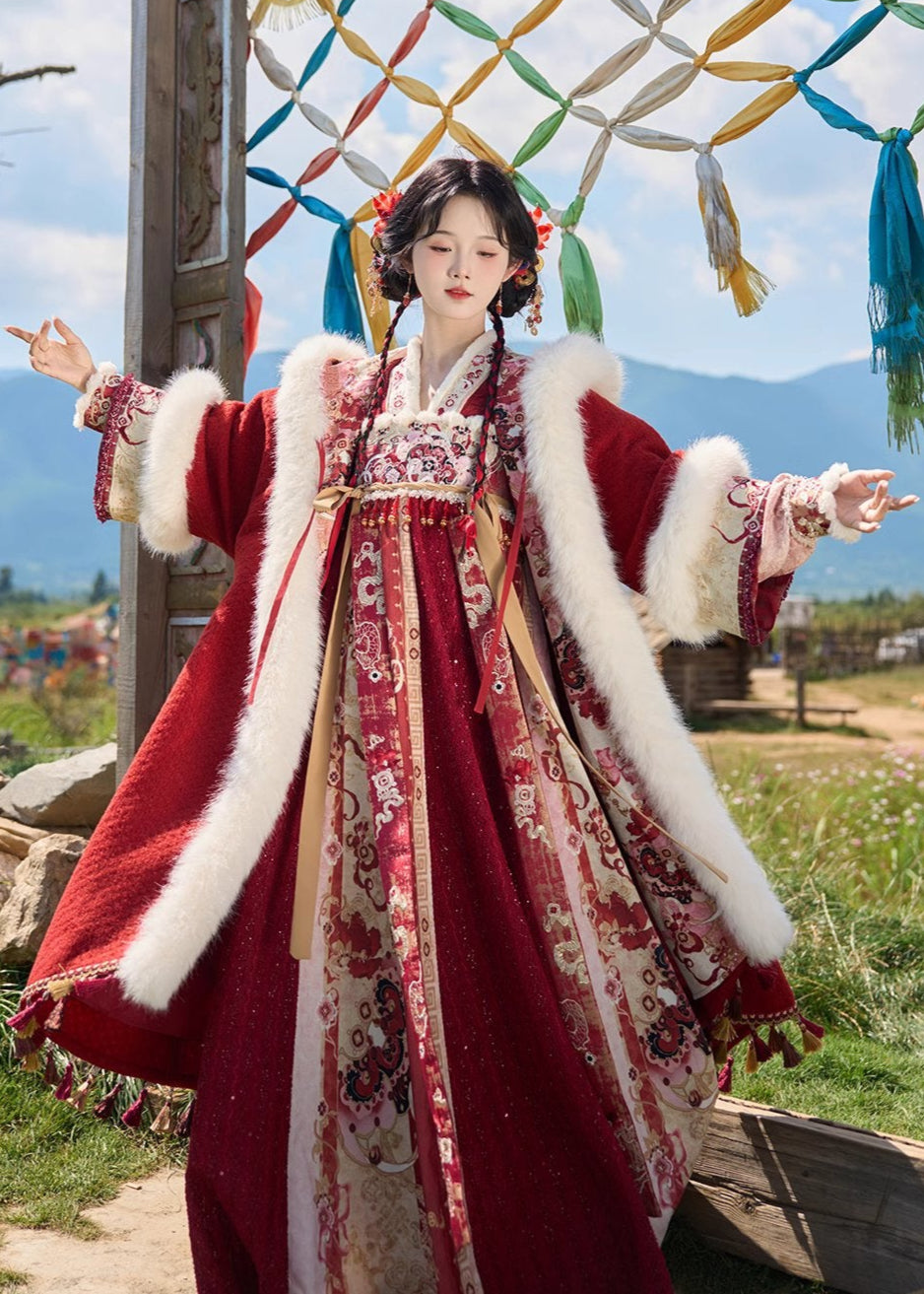 Fortune Snake | 4-Pieces 2025 New Year Hanfu (灵蛇小财神)