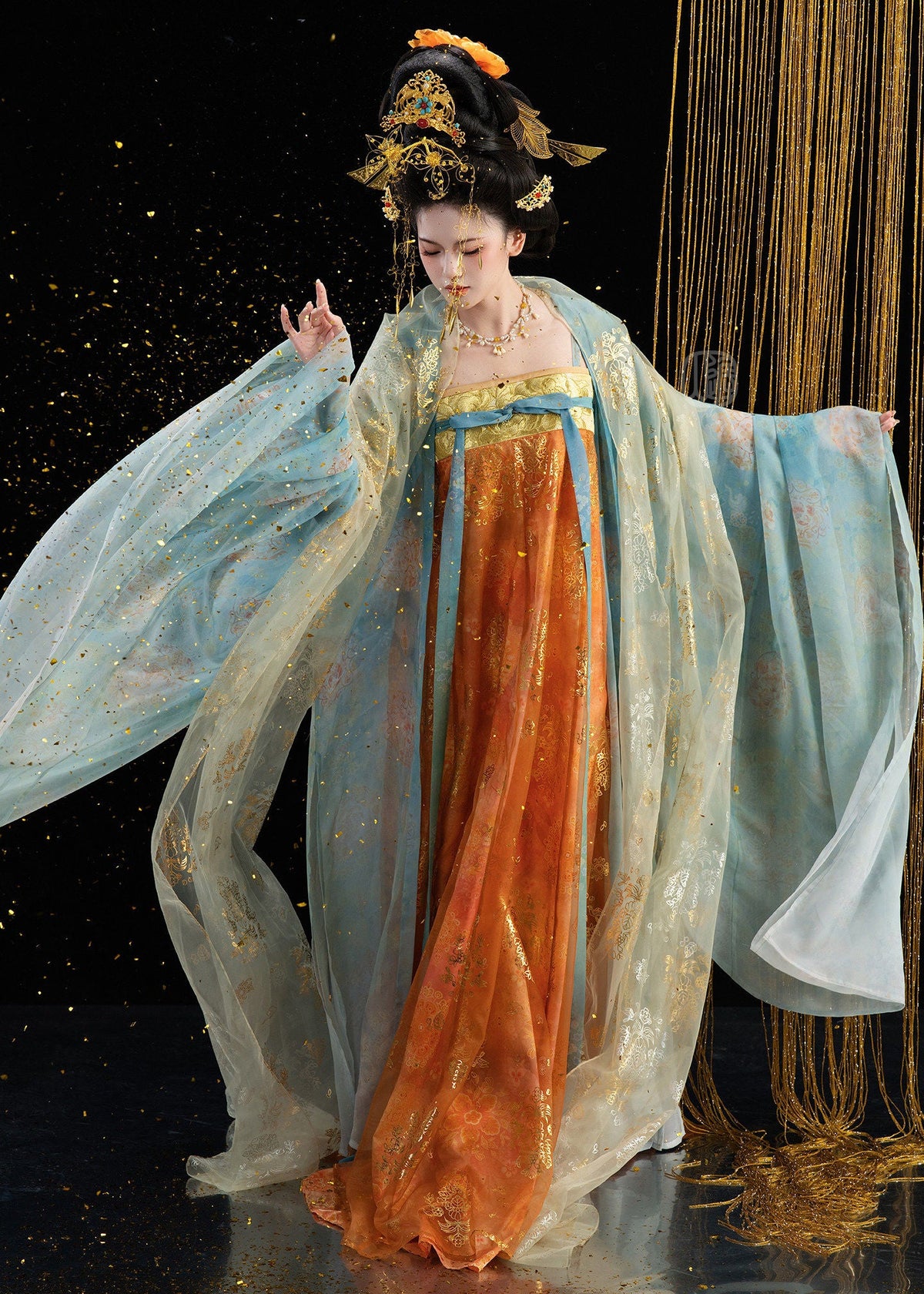 Peerless Beauty | 3-Piece Plus Hanfu (倾世)