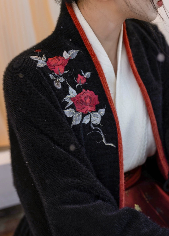 Winter Rose | 3-Piece Ma Mian Set (冬日朱砂痣)